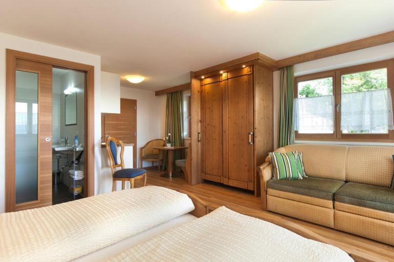 Апартаменты Wargerhof - Urlaub Auf Dem Bauernhof Мельтина Экстерьер фото