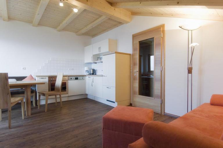 Апартаменты Wargerhof - Urlaub Auf Dem Bauernhof Мельтина Экстерьер фото
